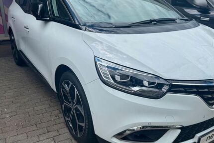 Renault Scenic 29.100 km 24.400 &euro; Bayreuth 95448