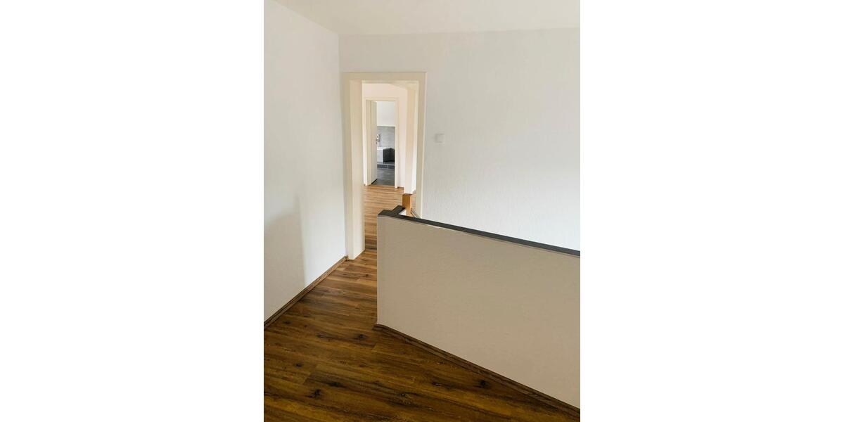 Etagenwohnung Wegberg - 2 Zimmer, 81 m&sup2;, 760&euro; | Angebot:26396527