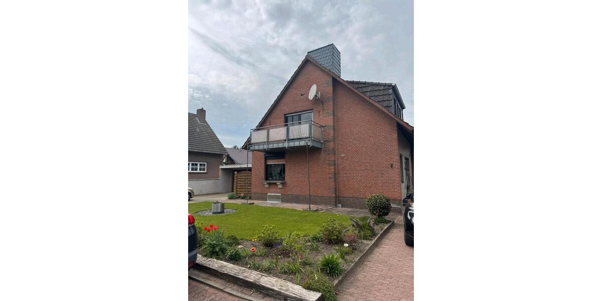 Einfamilienhaus Goch - 5 Zimmer, 147 m&sup2;, 1.280&euro; | Angebot:26148475