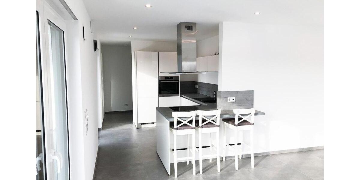 Einfamilienhaus Paderborn Neuenbeken - 3 Zimmer, 105 m&sup2;, 1.525&euro; | Angebot:26647338
