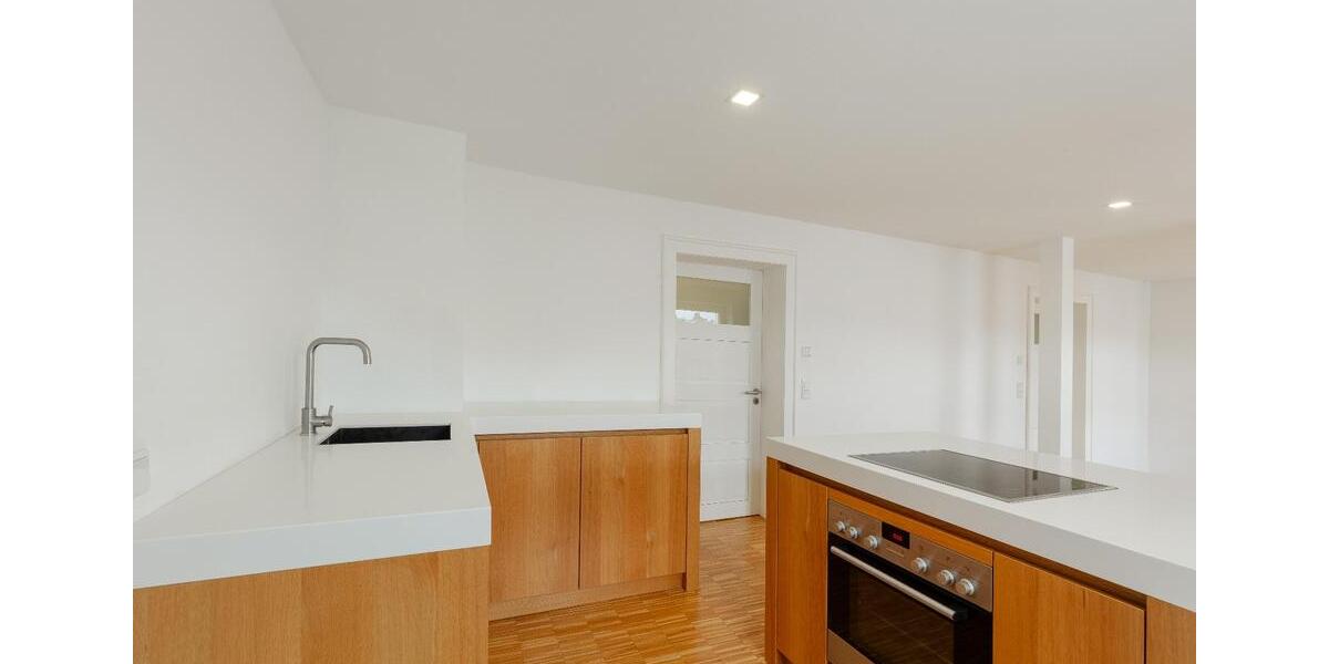 Etagenwohnung Lichtenstein (Sachsen) - 4 Zimmer, 100 m&sup2;, 950&euro; | Angebot:25830287