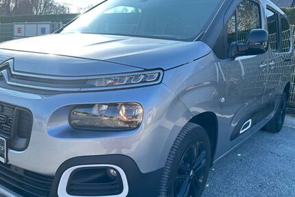 Citroen Berlingo 98.000 km 17.999 &euro; Dresden 01259