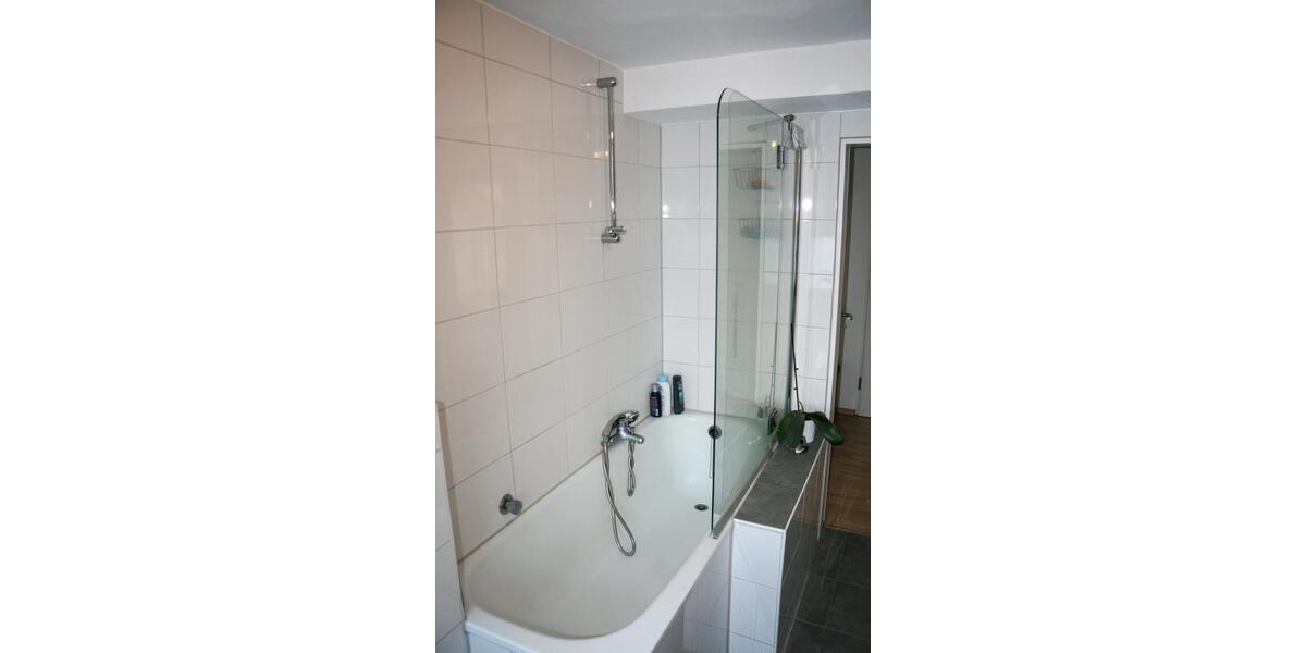 Dachgeschoßwohnung Essen Stadtbezirk III - 2 Zimmer, 57 m&sup2;, 475&euro; | Angebot:26399100