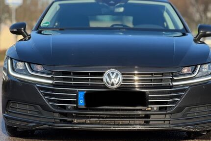 VW Arteon 132.000 km 19.500 &euro; Berlin 12629