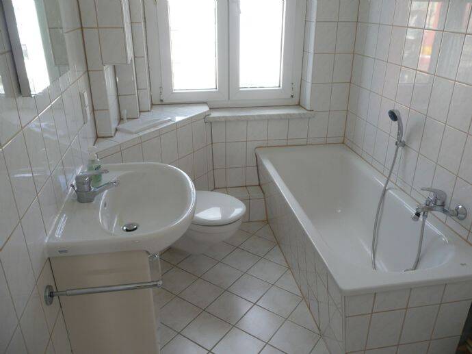 Etagenwohnung Pirna Sonnenstein - 3 Zimmer, 68 m&sup2;, 475&euro; | Angebot:26796359