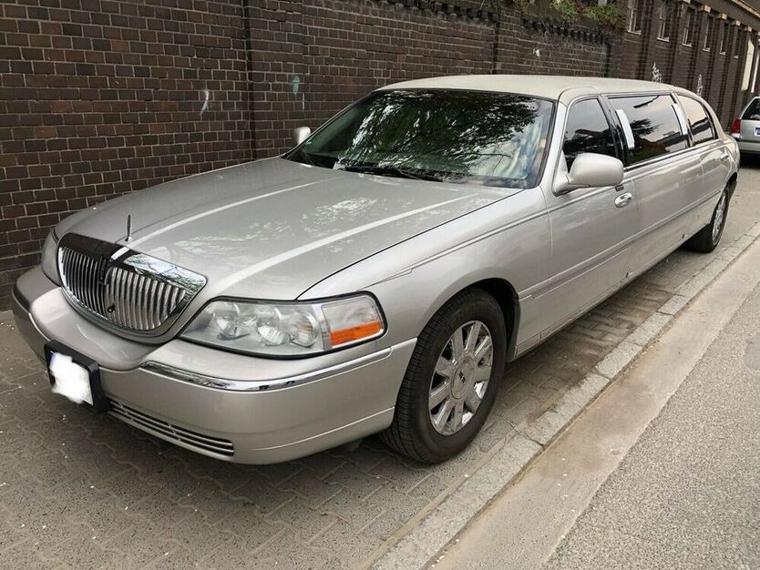 Town Car