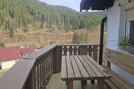Haus Baiersbronn - 7 Zimmer, 120 m&sup2;, 490.000&euro; | Angebot:26237898