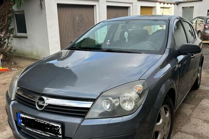 Opel Astra 207.300 km 2.190 &euro; Minden 32427