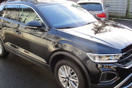 VW T-Roc 22.750 km 21.890 &euro; Wesselburen 25764