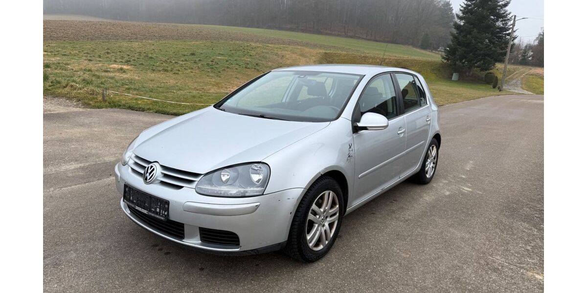 VW Golf 217.757 km 2.499 &euro; Winterbach bei Günzburg 89368