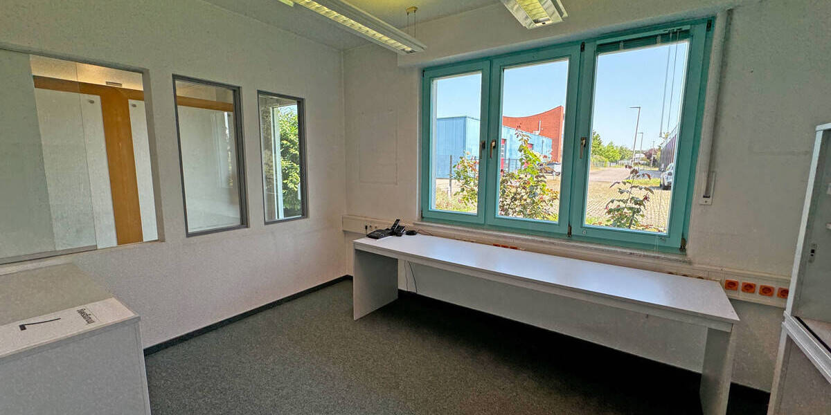 Gewerbeobjekt Voerde Holthausen - 7 Zimmer, 420.000&euro; | Angebot:19326343