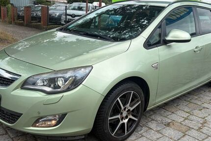 Opel Astra 125.500 km 4.499 &euro; berlin 12527