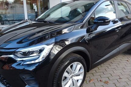Renault Captur 7.350 km 20.390 € Dresden 01217