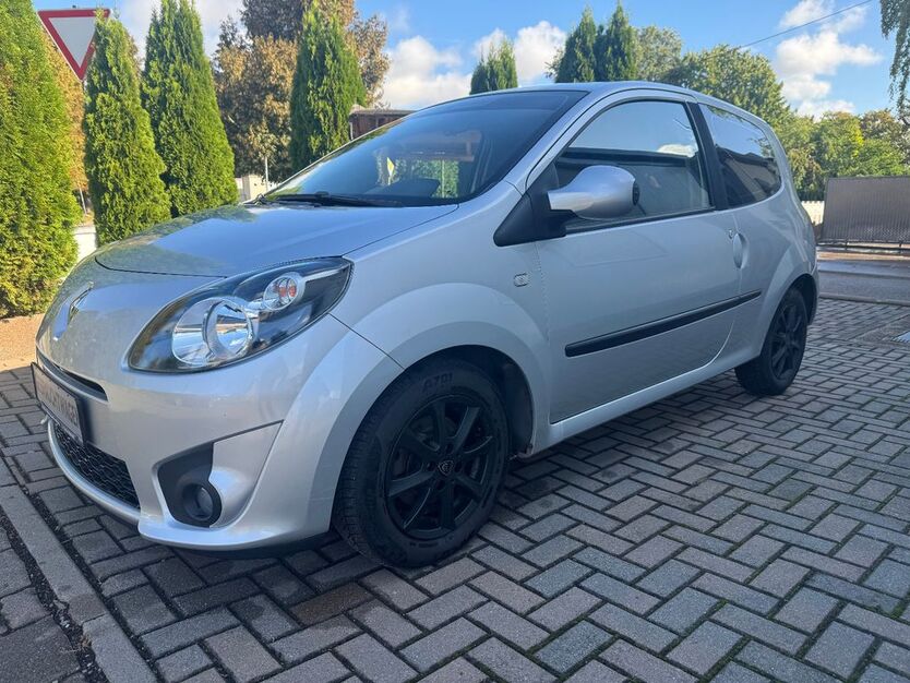 Renault Twingo 110.700 km 2.800 € Greußen 99718