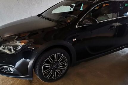 Opel Insignia 171.000 km 10.499 &euro; Böhmenkirch 89558