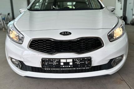 Kia ceed / Ceed 89.000 km 9.500 &euro; Landau in der pfalz 76829