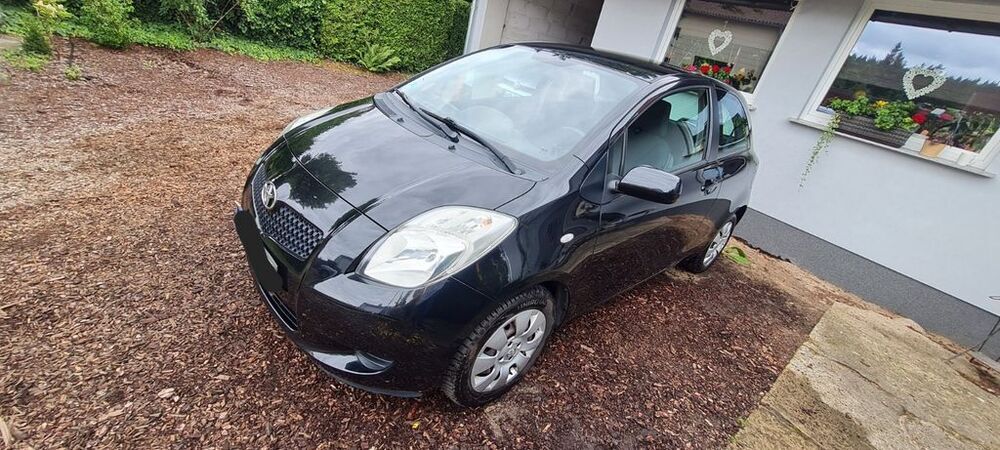 Yaris
