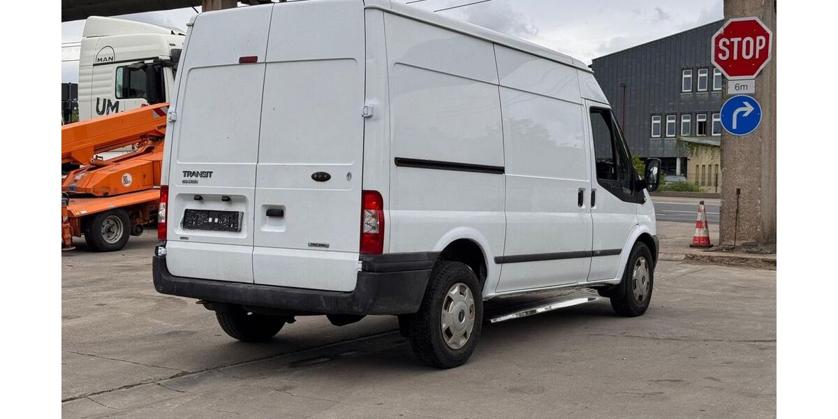 Ford Transit 96.084 km 8.900 &euro; Ludwigsfelde 14974