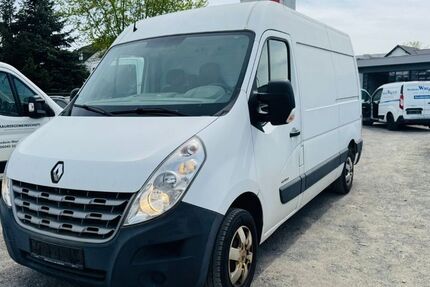 Renault Master 281.225 km 4.900 &euro; Büdingen 63654