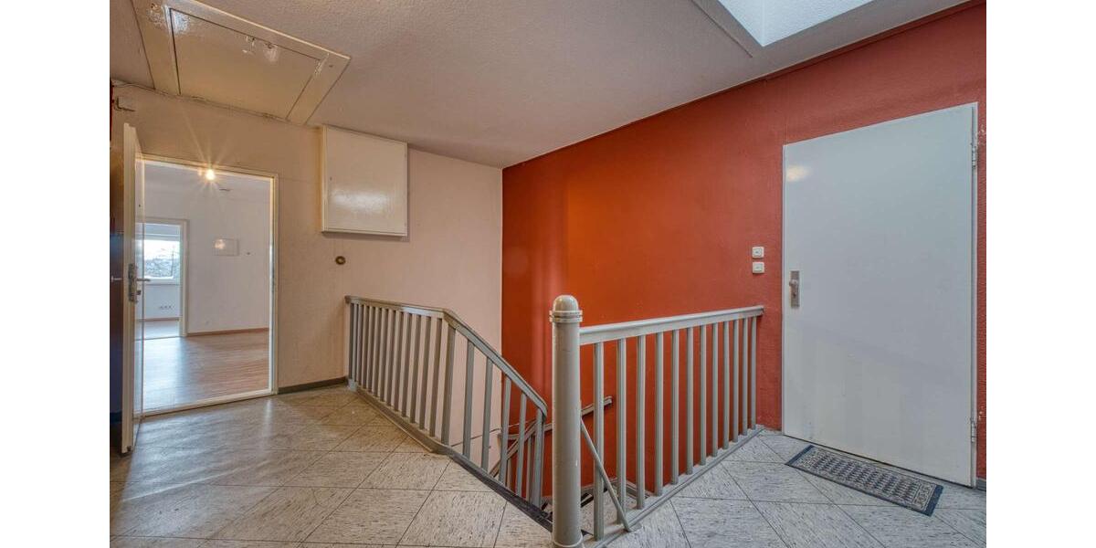 Etagenwohnung Delmenhorst - 3 Zimmer, 91 m&sup2;, 760&euro; | Angebot:24990015
