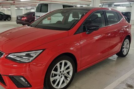 Seat Ibiza 43.060 km 14.300 &euro; München 81827