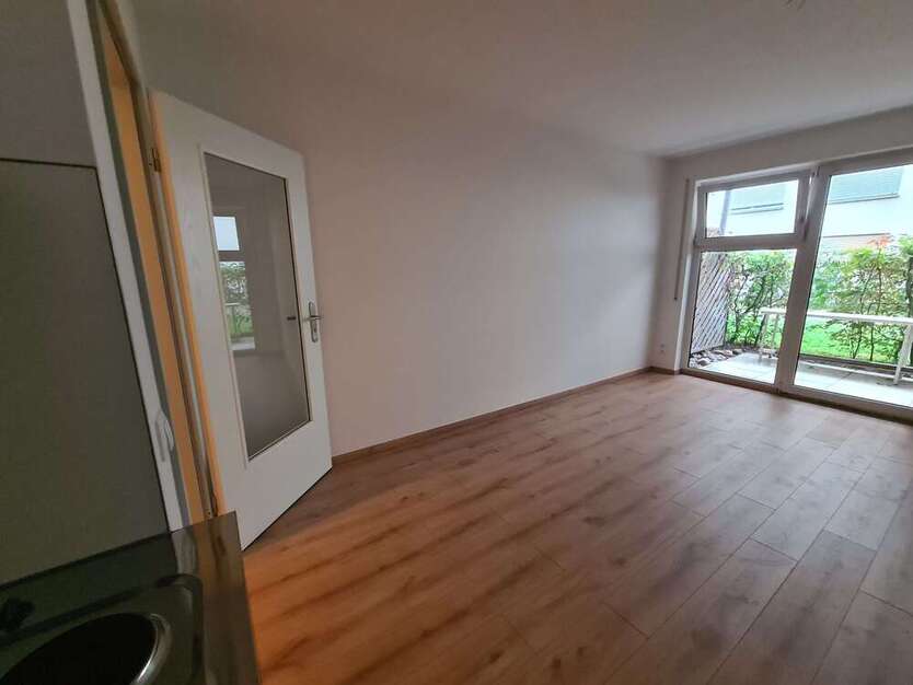 Wohnung zum Mieten in Regensburg 360 € 25 m²