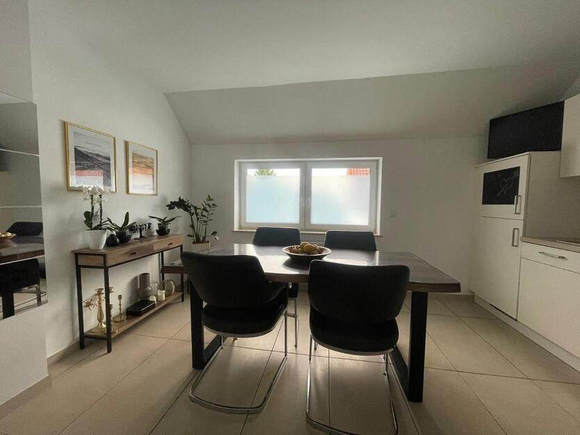 Schöne 3 ZKB Wohnung - auf 2 Ebenen – ab 01.12.2025 verfügbar zimmer