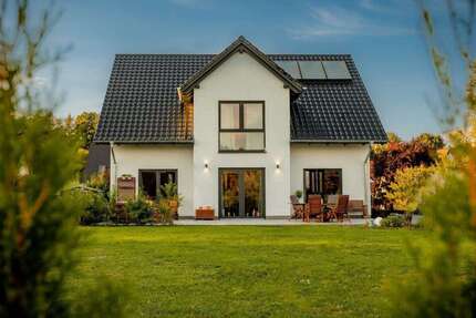 Haus Meschede - 6 Zimmer, 150 m&sup2;, 540.000&euro; | Angebot:23702881