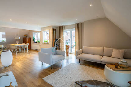 Stilvolle Maisonette mit sonnigem Balkon & exklusivem Ambiente 3 zimmer