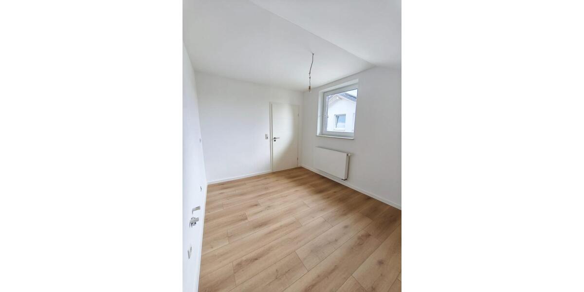 Einfamilienhaus Dingolfing - 6 Zimmer, 152 m&sup2;, 449.000&euro; | Angebot:27109725