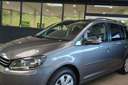 VW Touran 240.000 km 6.700 &euro; Göttingen 37081