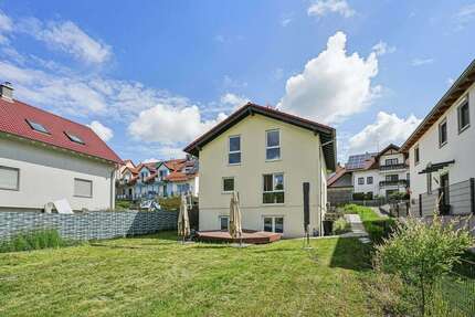 Haus zum Kaufen in Velden 680.000 € 193 m² 8 zimmer