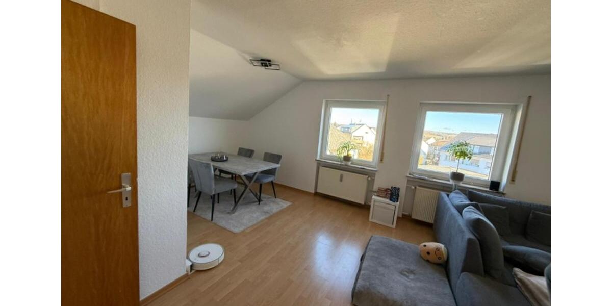 Dachgeschoßwohnung Emmelshausen - 3 Zimmer, 78 m&sup2;, 540&euro; | Angebot:24690593