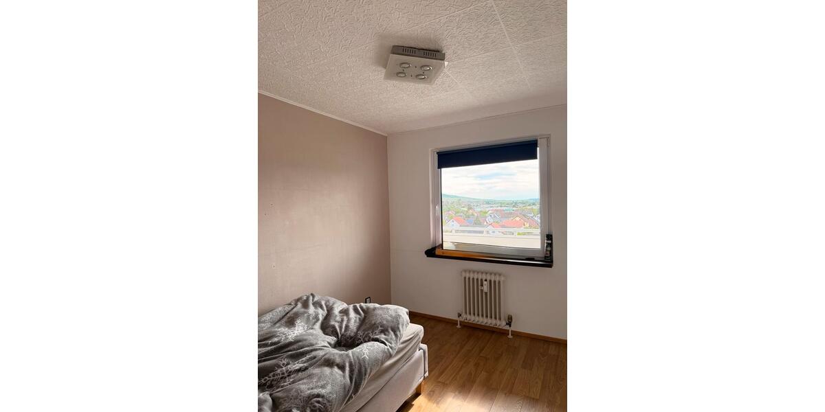 Etagenwohnung Ingelheim am Rhein - 4 Zimmer, 100 m&sup2;, 320.000&euro; | Angebot:26556486
