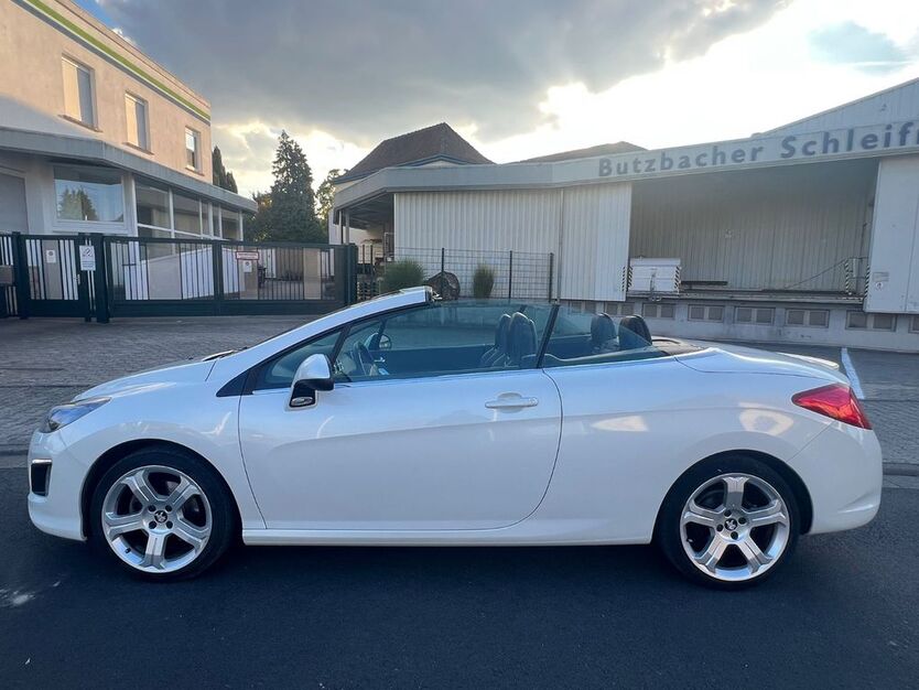 Peugeot 308 120.000 km 6.500 € Butzbach 35510