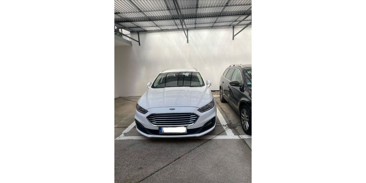 Ford Mondeo 195.000 km 12.499 &euro; Krefeld 47998