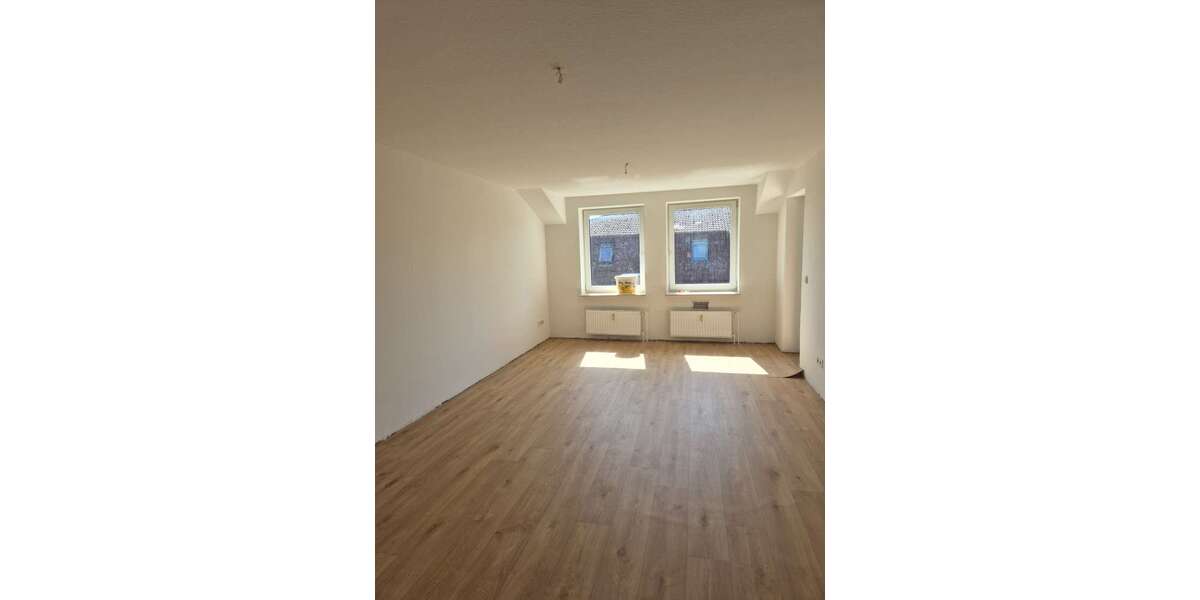 Etagenwohnung Schleswig Freiheit - 3 Zimmer, 71 m&sup2;, 834&euro; | Angebot:26481135