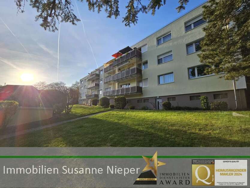 Wohnung zum Kaufen in Solingen 155.000 € 77 m²