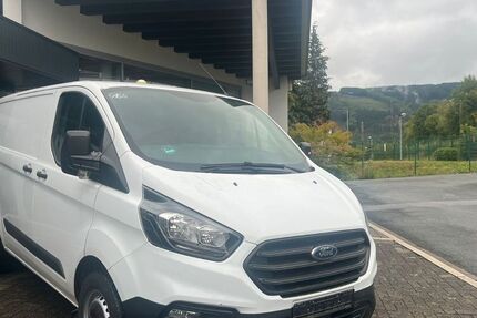 Ford Transit Custom 41.000 km 13.450 € Finnentrop 57413