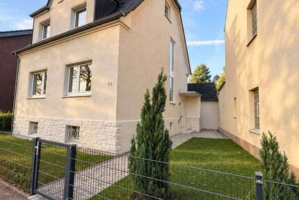 Haus Lippstadt Overhagen - 5 Zimmer, 135 m&sup2;, 1.495&euro; | Angebot:27729715