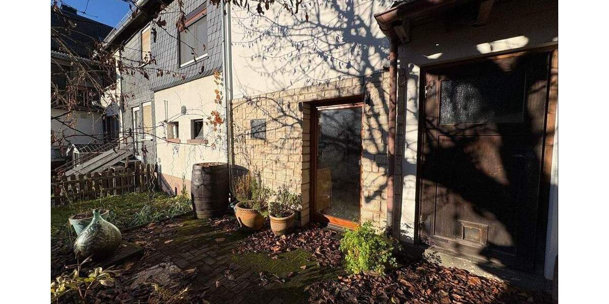 Reihenendhaus Eschenburg Eibelshausen - 4 Zimmer, 90 m&sup2;, 139.000&euro; | Angebot:25667517