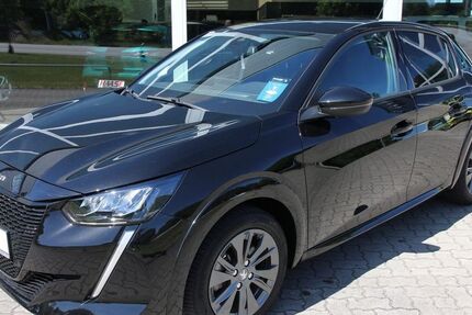 Peugeot 208 50.650 km 17.990 &euro; Neumünster 24539