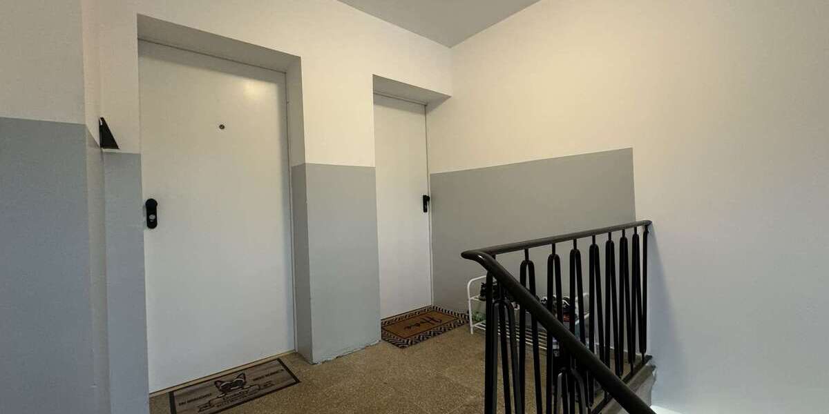 3,5-Zimmer-Dachgeschosswohnung in HammHerringen – Vermietet und top-modernisiert 3.5 zimmer