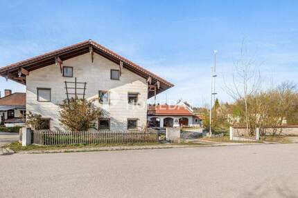 Charaktervolles EFH mit Doppelgarage - großzügiges Wohnen auf ca. 500 m² Grundstück 5 zimmer