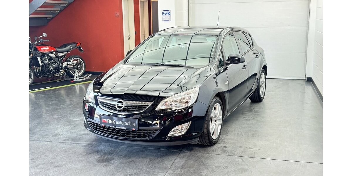 Opel Astra Design Edition 1.6 2.Hand Klimaanlage 119.980 km 6.220 &euro; Lich 35423