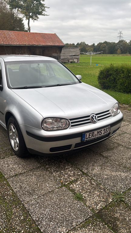 VW Golf 157.000 km 2.000 € Detern 26847