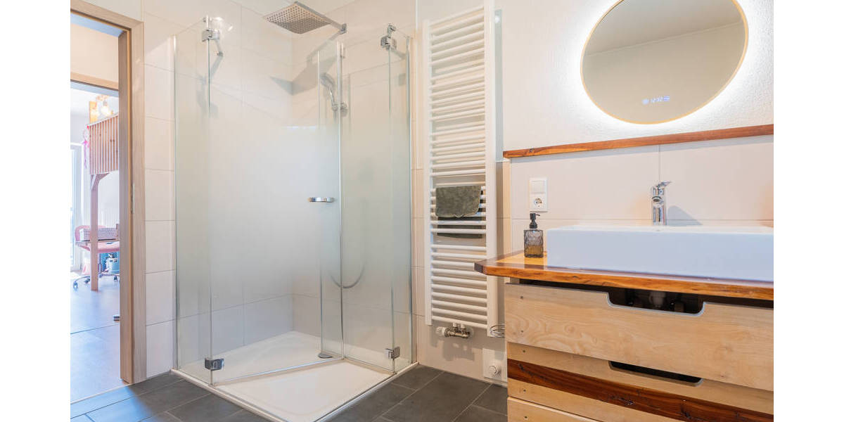 Bungalow Wegscheid / Kleinrathberg Wegscheid - 4 Zimmer, 135 m&sup2;, 555.000&euro; | Angebot:26346590