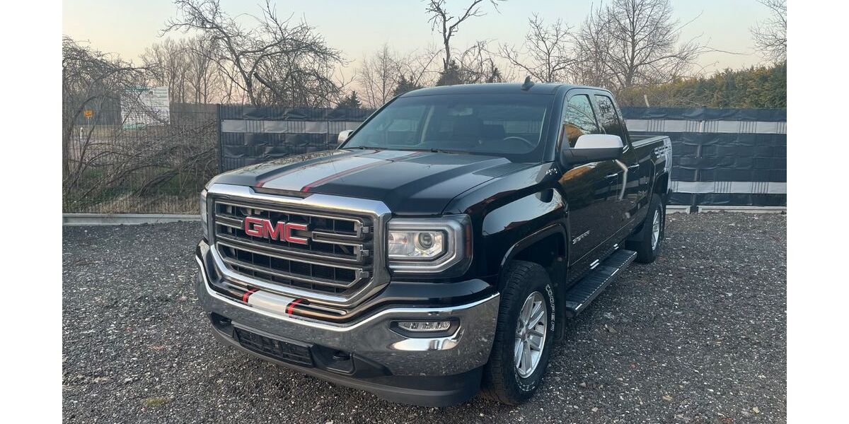 GMC Sierra 212.000 km 29.999 &euro; Radeburg 01471