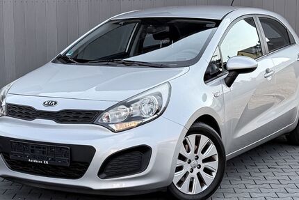 Kia Rio 65.000 km 6.680 &euro; Reutlingen 72770