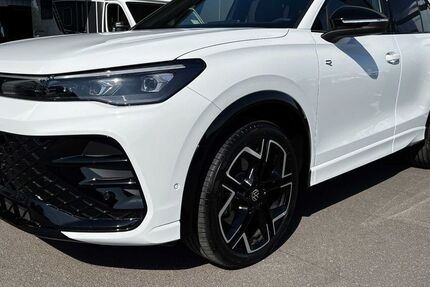 VW Tiguan 26.687 km 43.780 &euro; Düren 52351